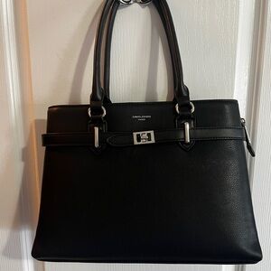 David Jones Paris handbag in excellent condition.
